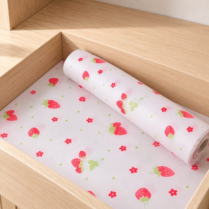 Pink Rose Floral Shelf Liner Roll, Strawberry print